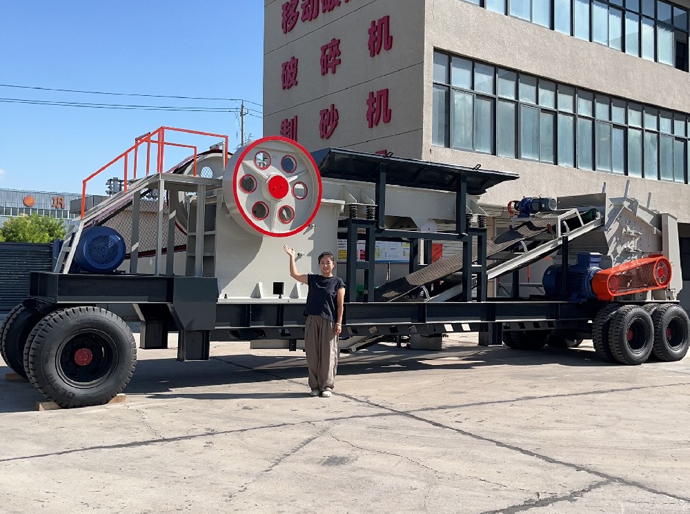 600X900 Mobile Jaw Crusher and Screener